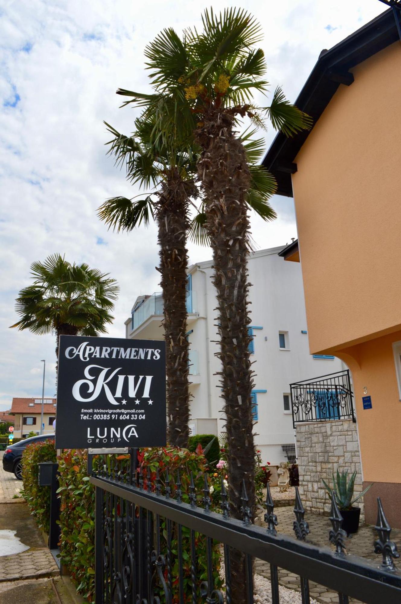 Apartments Kivi Novigrad Istria Exterior foto